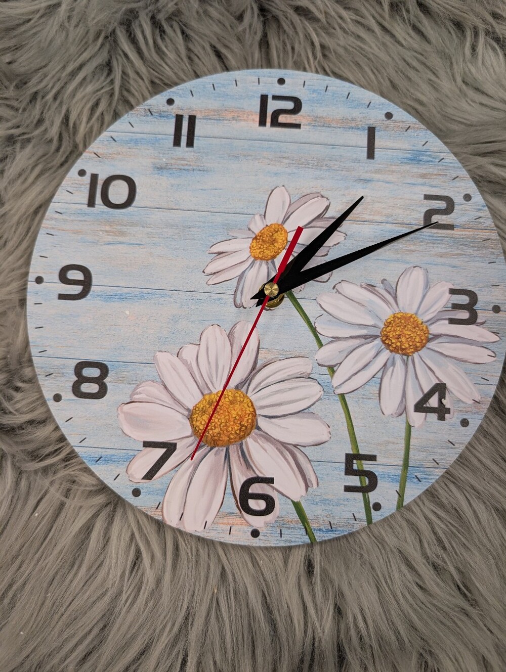NWT Daisy Accent Wall Clock 10 Inch